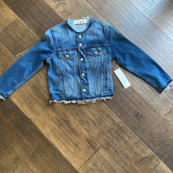 AMO Lola denim jacket NWT, Size XS, Med Blue Wash - Picture 7 of 16